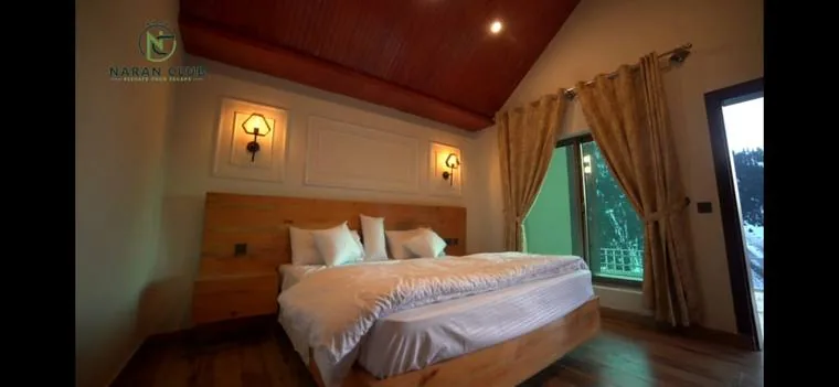 Gallery placeholder, room interior